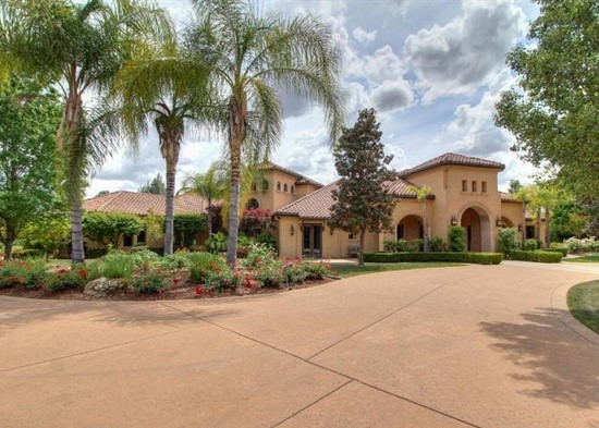 розовый гранит